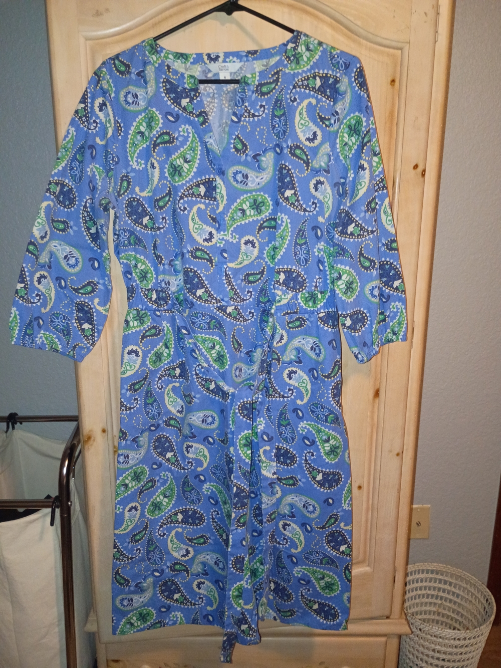 croft & barrow Blue Paisley Long Sleeve Dress with Green Accents